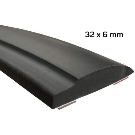 MA011 · 32x6mm Moldura Adhesiva Negro Flexible