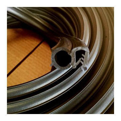 GP013 · 28.3x15.5mm Goma Estanqueidad Lateral · Caucho EPDM GP013 · 28.3x15.5mm Goma Estanqueidad Lateral · Caucho EPDM