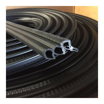 GP014 · 24.4x22.3mm Goma doble estanqueidad lateral para puerta Lateral · Caucho EPDM