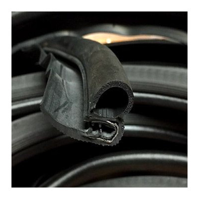 GP024 · 32.7x14.5mm Goma estanqueidad con pestaña lateral · Caucho EPDM