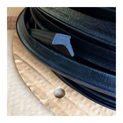 GP032 · 21x13mm Goma Esponjosa · EPDM Esponja · Clásicos + Industria