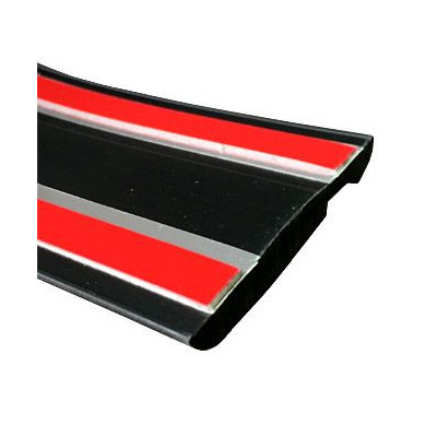 MA010 · 62x8mm Moldura Adhesiva Negra · Extra Ancha
