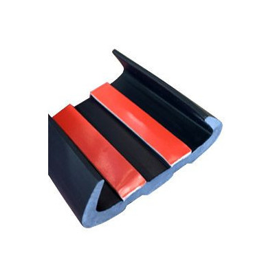 MA047 · 55x16mm Moldura Adhesiva Semiflexible · Color Negro