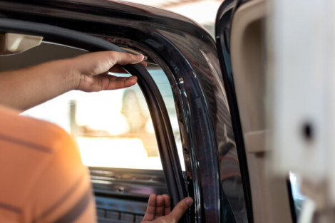 ¿Por qué es importante cuidar las gomas de las puertas del coche?